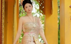 美女脱精光一清二楚图片